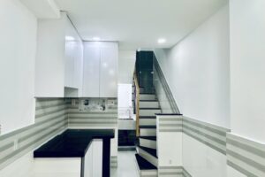 Chủ gấp bán chỉ 2 tỷ Nhà mới đẹp 463B Cách mạng tháng 8, P13, Q10.