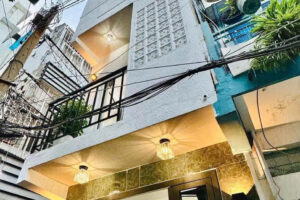 💮🏡🏷️NHÀ ĐẸP 3 TẦNG – 2 MẶT HẺM – HỒ BIỂU CHÁNH – PHÚ NHUẬN – GIÁ 3.39 TỶ💰- TẶNG FULL NỘI THẤT – VÀO Ở NGAY!!!!😍🔥