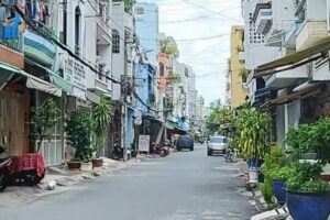 🧧🎉Nhà 3 Tầng Mặt Tiền Hẻm Kinh Doanh 8m Đường Lạc Long Quân Chỉ 5 T.ỷ 680🧧🌹🌹